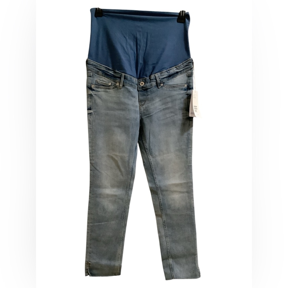 Blue Skinny Jeans with Sleek Fit